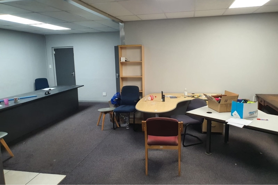 To Let commercial Property for Rent in North End Eastern Cape
